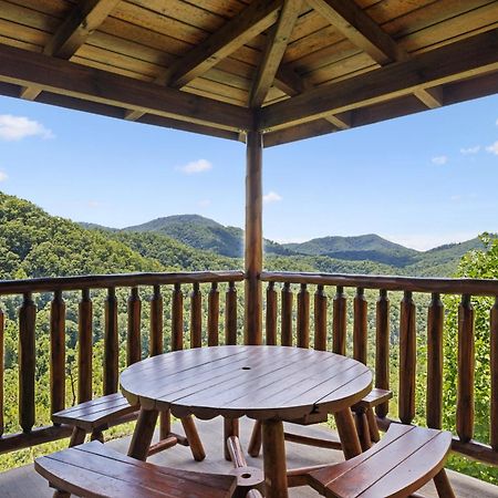 Amazing Views, Pool, Hot Tub, Game Room 塞维尔维尔 外观 照片